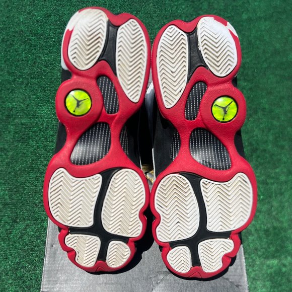 Jordan used size 7Y or 8.5w - Picture 4 of 4